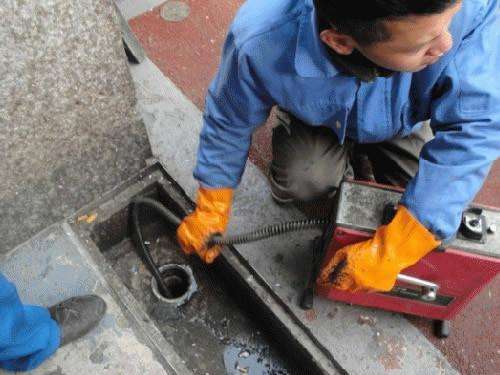 麻栗坡疏通下水道